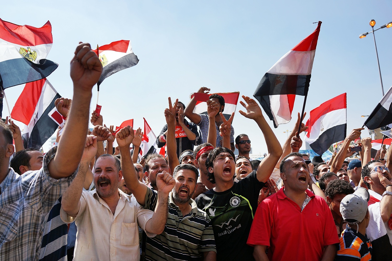 Egypt Protsts Intensify As Army Deadline Approaches