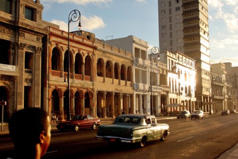 Travel Destinations In Cuba: The Malecon