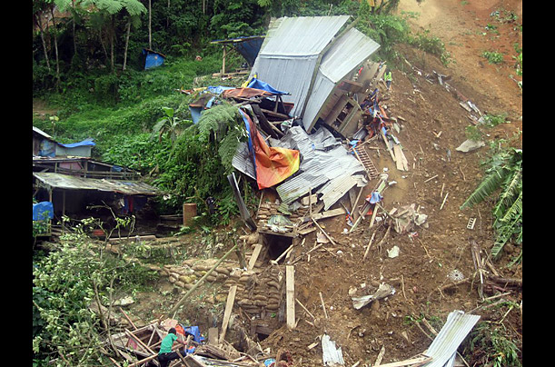 Landslide Devastates Philippine Island Of Mindanao 0836