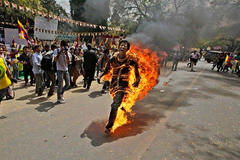 Tibetan Self-Immolating