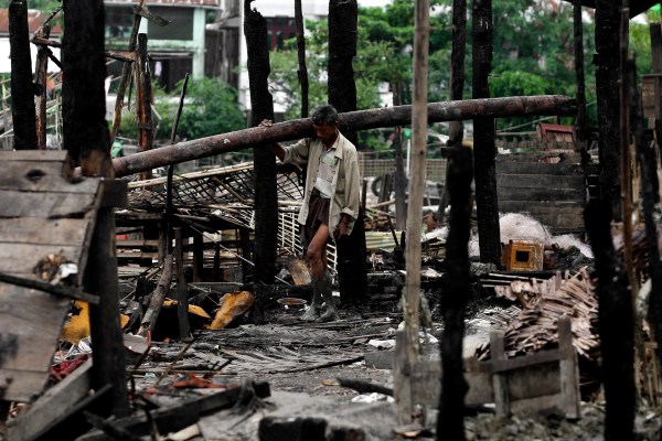 Unrest in Burma: Muslim Rohingya, Buddhist Rakhine Clash | TIME.com