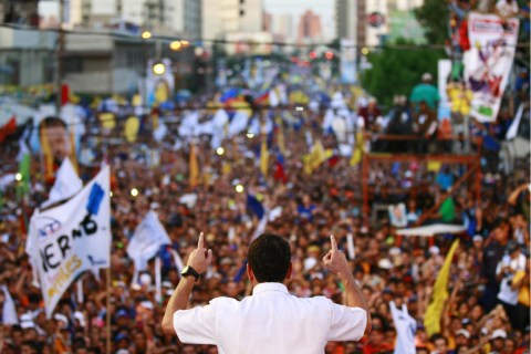 Opposition candidate Henrique Capriles