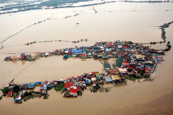 Manila Floods, Displacing Tens of Thousands