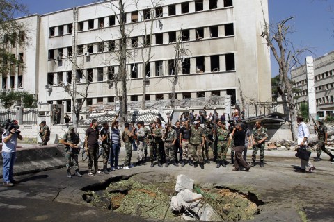 TOPSHOTS-SYRIA-CONFLICT-BOMB