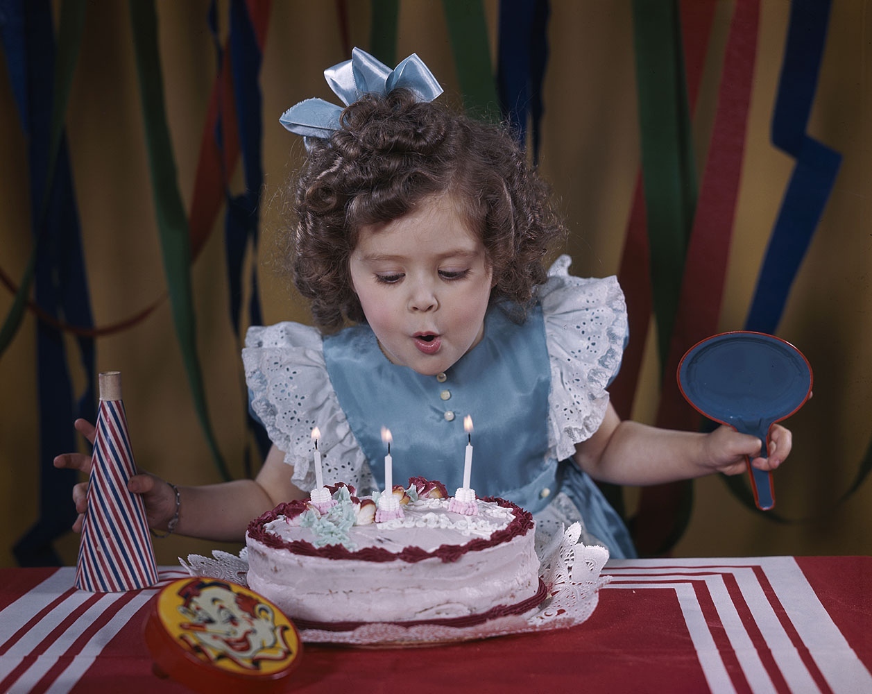 Blowing Out Candles On Birthday Cake Is So Germy, You'll Wish You Hadn't -  CBS San Francisco
