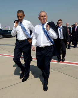 President Barack Obama walks with Israeli Prime Minister Benjamin Netanyahu.