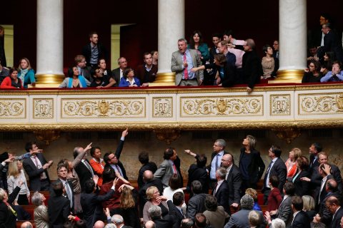 French Parliament legalize gay marriage