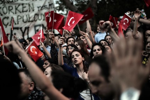 TOPSHOTS-TURKEY-POLITICS-UNREST