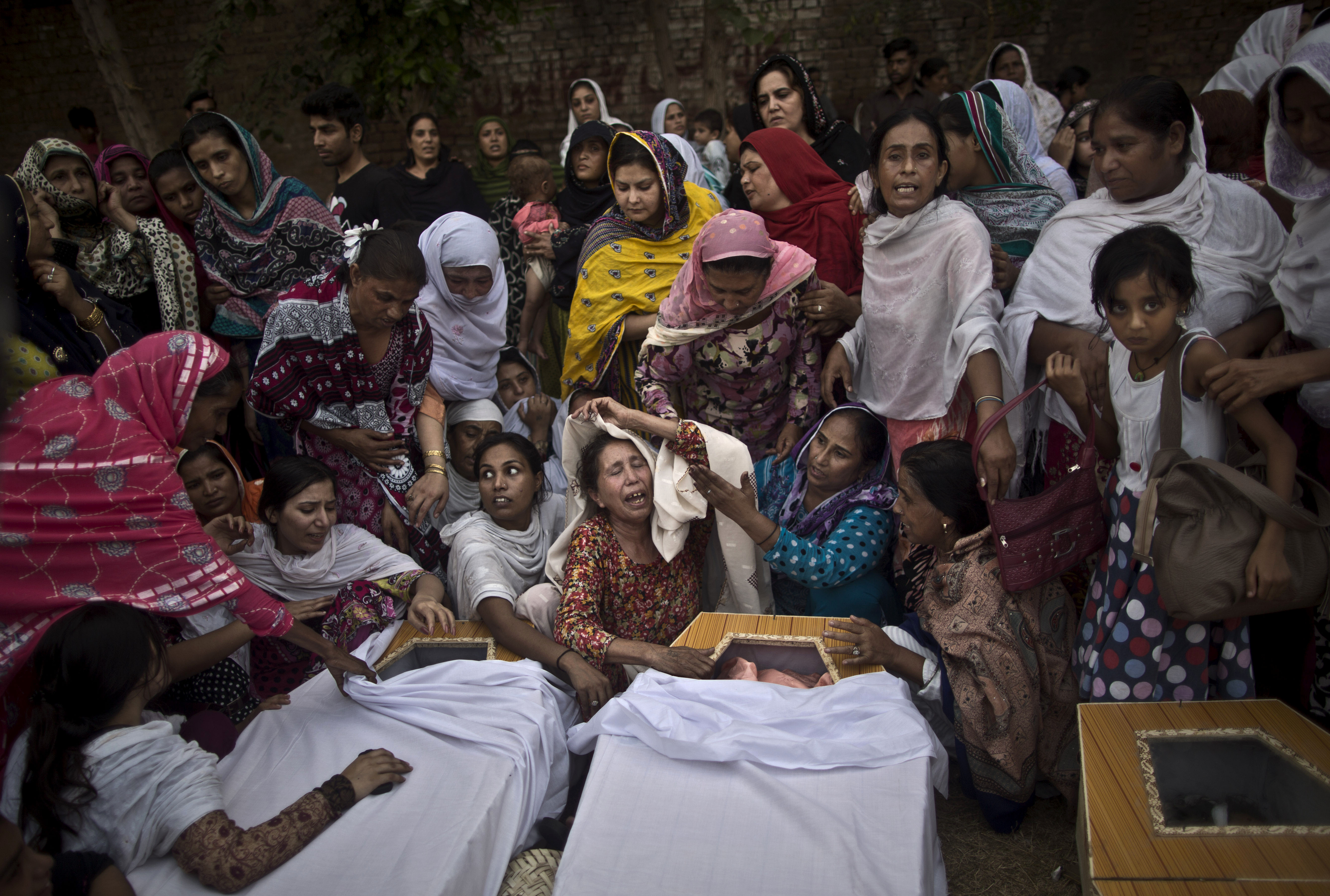 Dozens Slain In Bombing At Pakistan Church | TIME.com