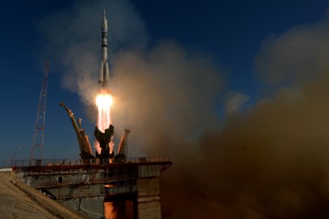 KAZAKHSTAN-SCIENCE-RUSSIA-US-JAPAN-ISS-SPACE-OLY-2014