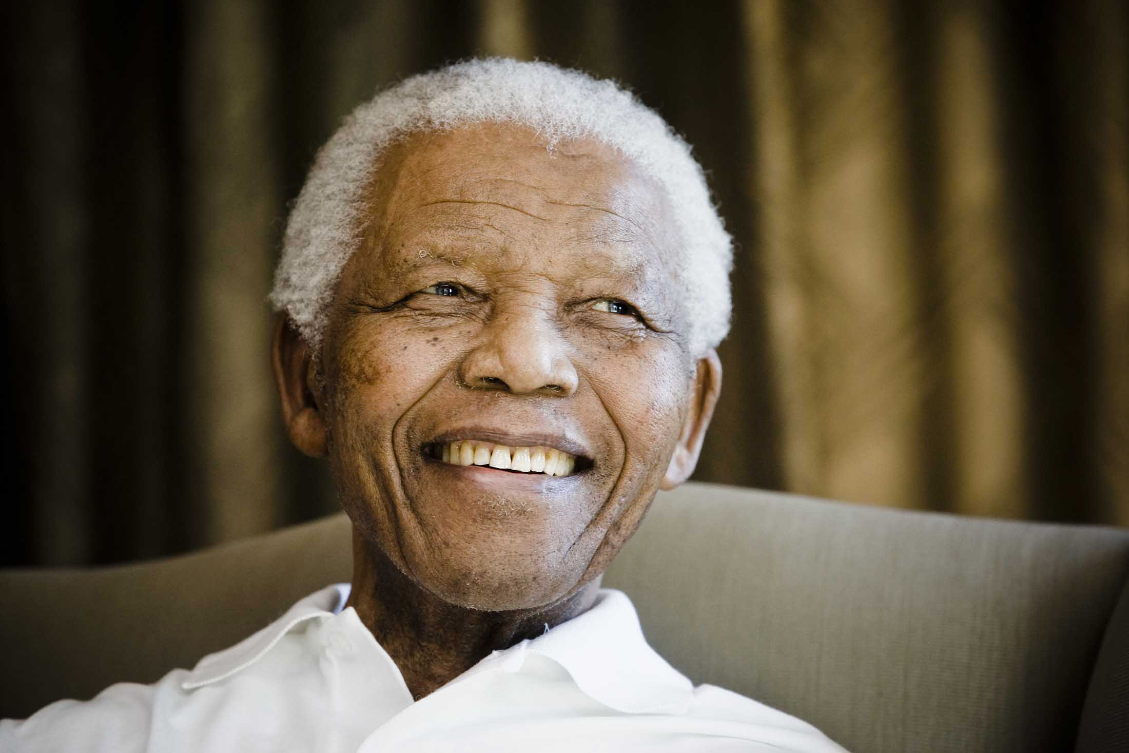 Nelson Mandela Obituary  Funeral Memorial Program South Africa December 2013 